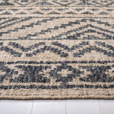 Safavieh Kilim 4'-0" x 6'-0" Rug in Natural / Charcoal