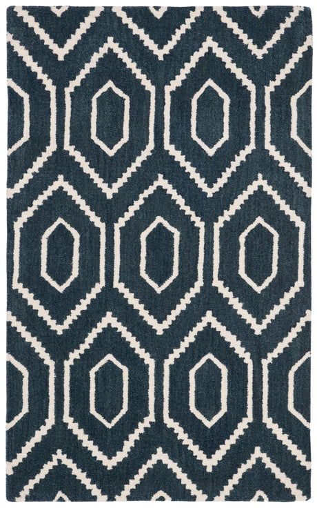 Safavieh Himalaya 3'-0" x 5'-0" Rug in Navy / Ivory