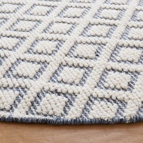 Safavieh Vermont 6'-0" x 6'-0" Rug in Ivory / Blue