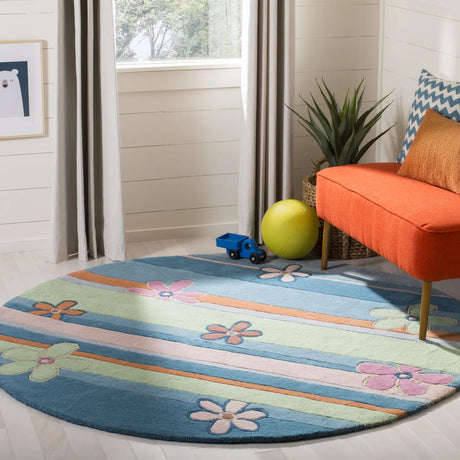 Safavieh Safavieh Kids 6'-0" x 6'-0" Rug in Blue / Multi