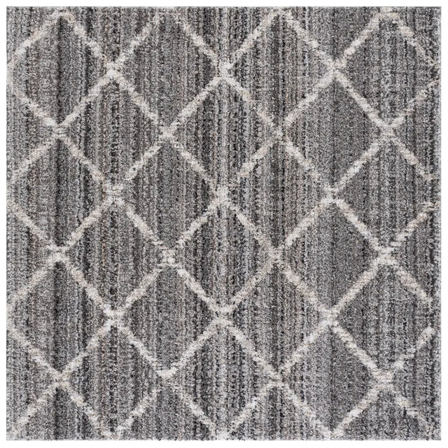 Safavieh Everett Shag 6'-7" x 6'-7" Rug in Grey / Ivory