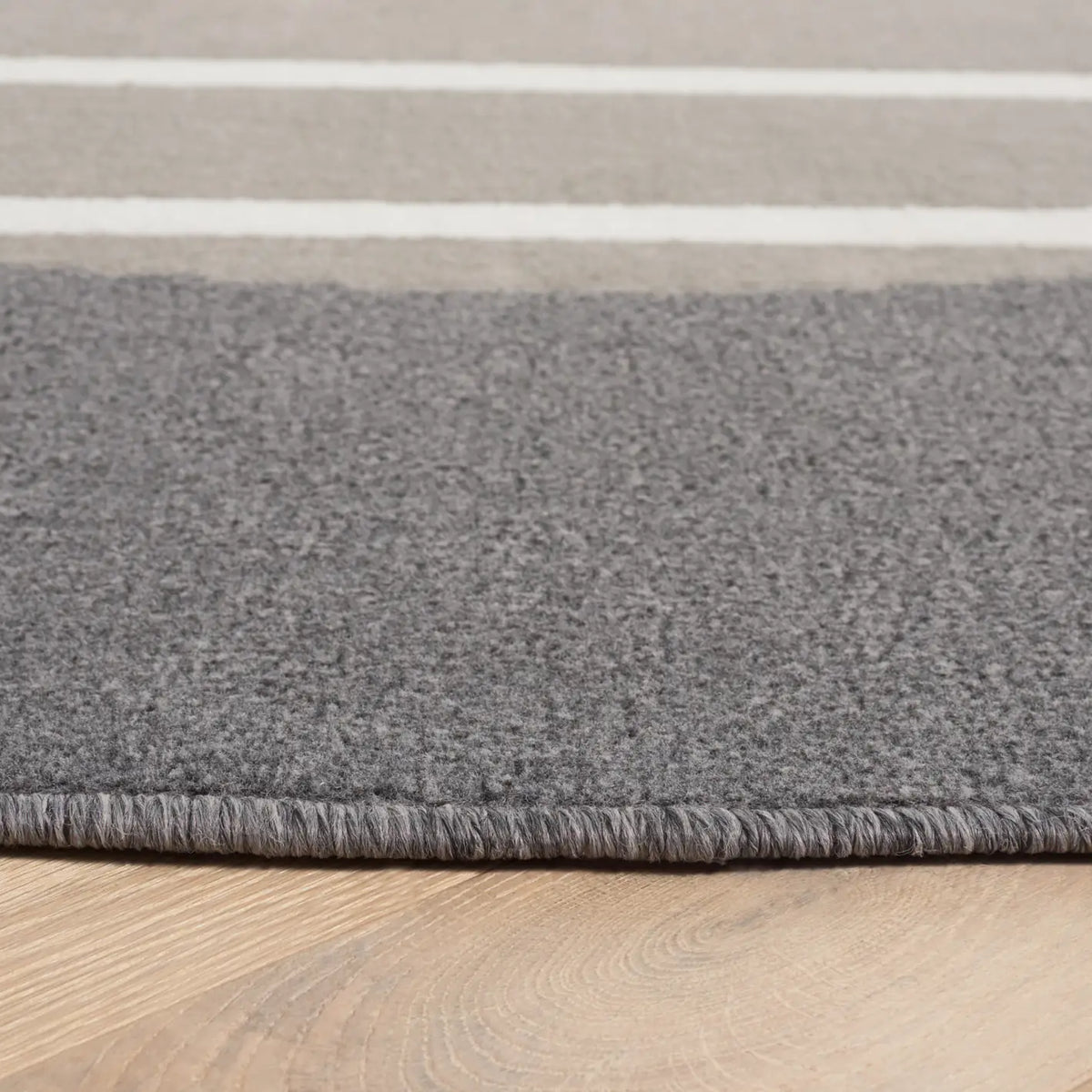 Safavieh Pyramid 6'-7" x 6'-7" Rug in Grey / Ivory Gold