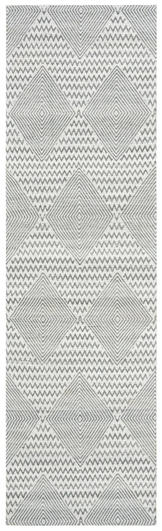 Safavieh Marbella 2'-3" x 8'-0" Rug in Dark Grey / Ivory
