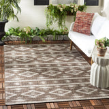Safavieh Courtyard 4'-0" x 5'-7" Rug in Brown / Ivory