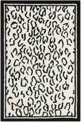 Safavieh Chelsea 1'-8" x 2'-6" Rug in Ivory / Black