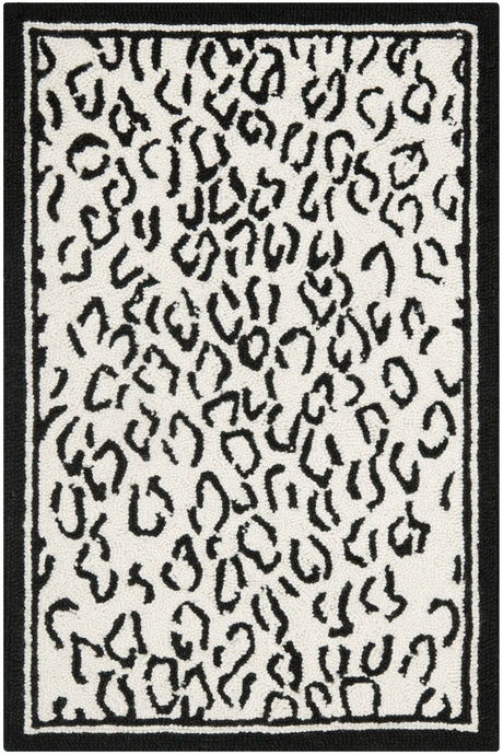 Safavieh Chelsea 1'-8" x 2'-6" Rug in Ivory / Black