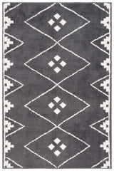 Safavieh Pyramid 4'-5" x 6'-5" Rug in Charcoal / Ivory