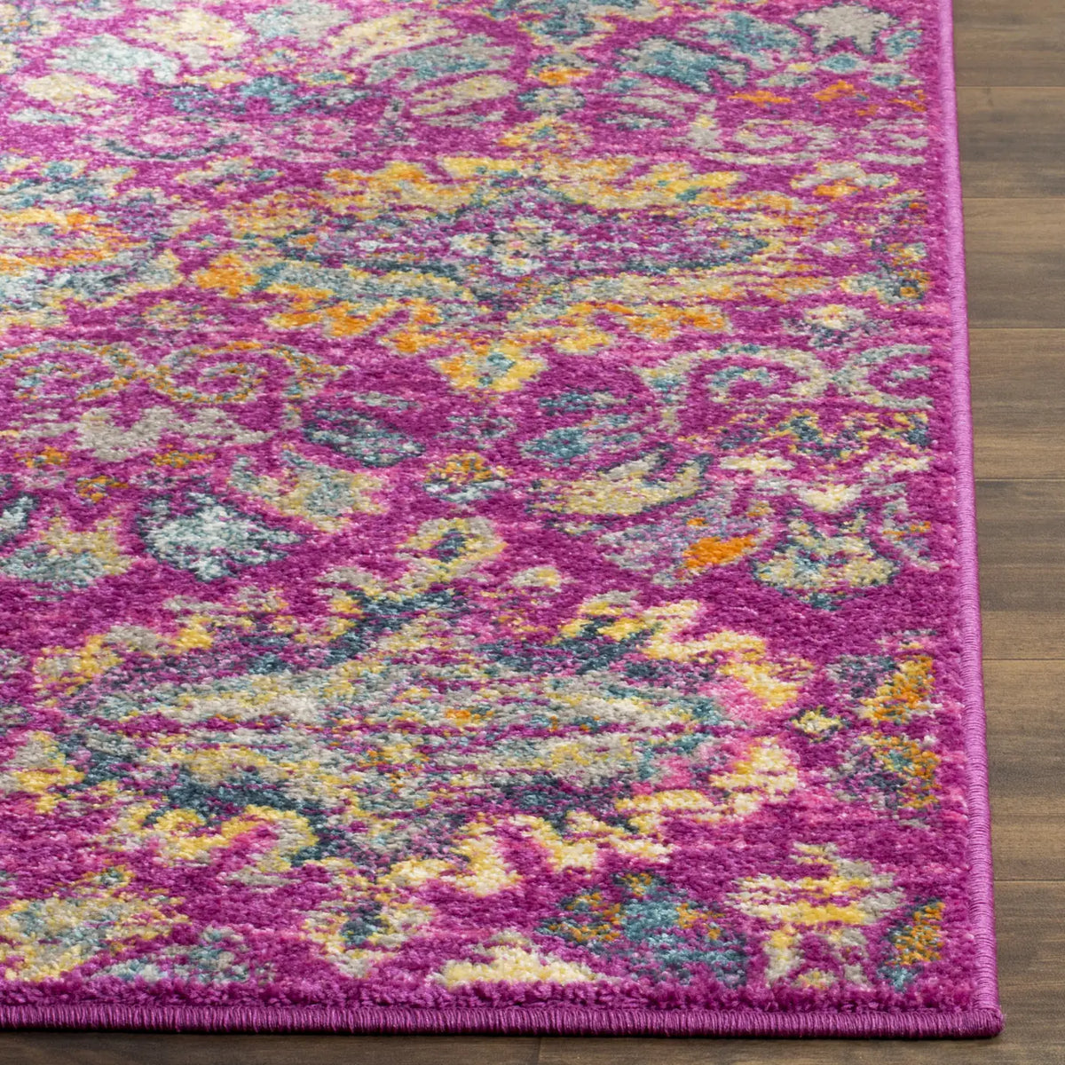 Safavieh Madison 4'-0" x 6'-0" Rug in Fuchsia / Blue