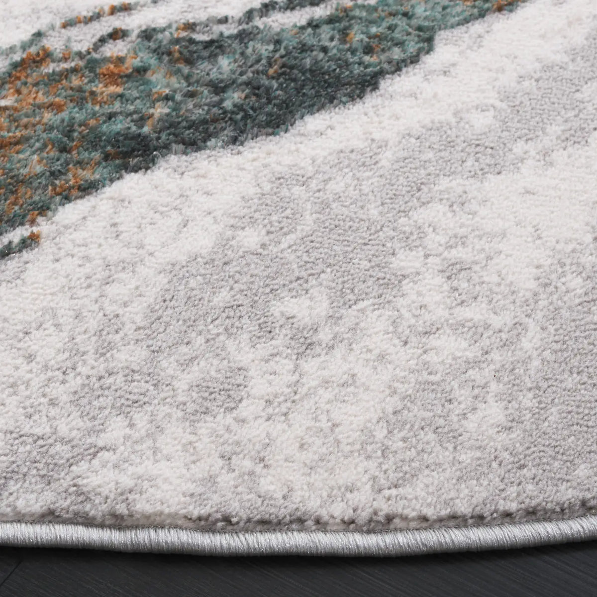 Safavieh Alenia 100 6'-7" x 6'-7" Rug in Grey / Ivory