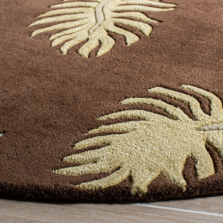 Safavieh Soho 6'-0" x 6'-0" Rug in Brown