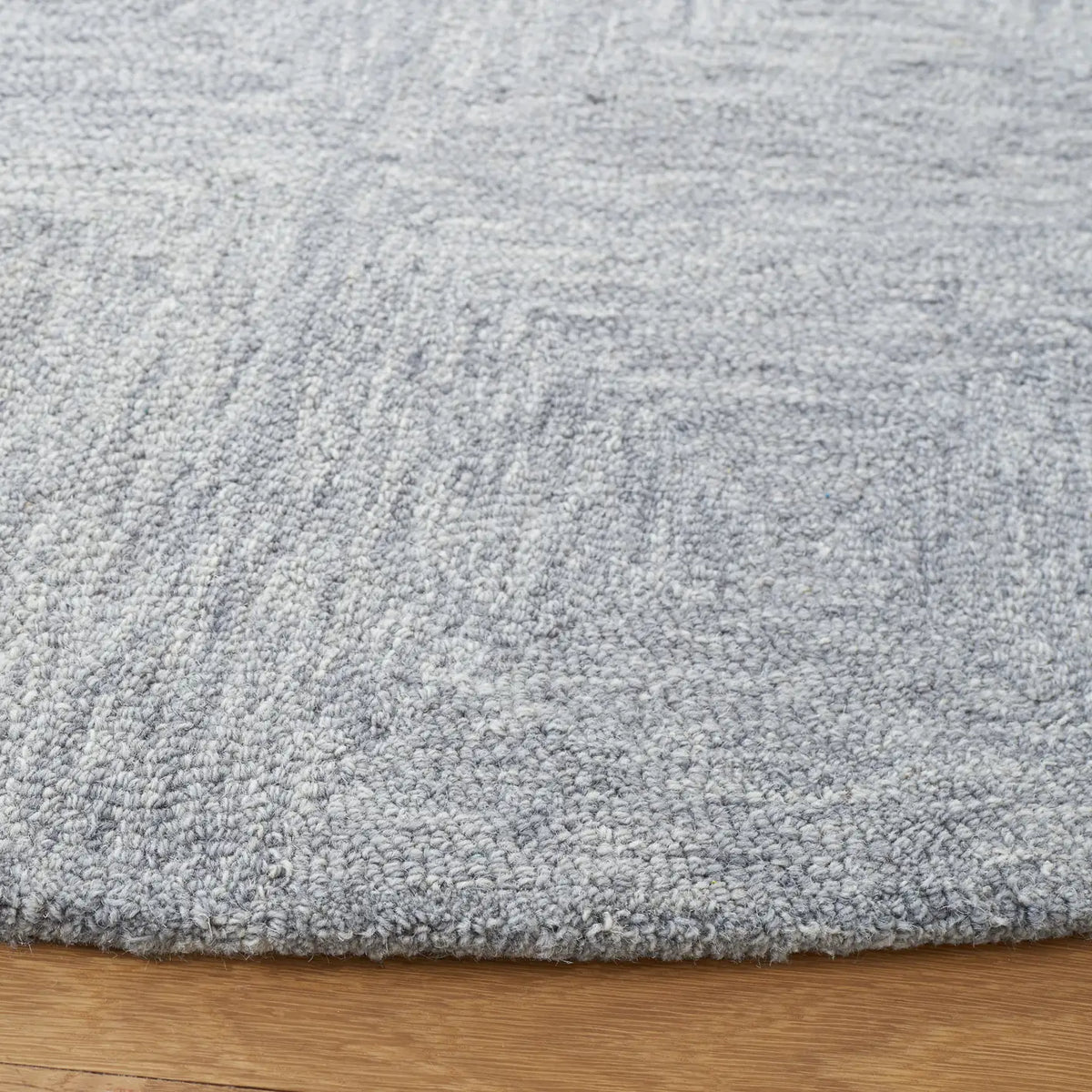 Safavieh Metro 6'-0" x 6'-0" Rug in Grey