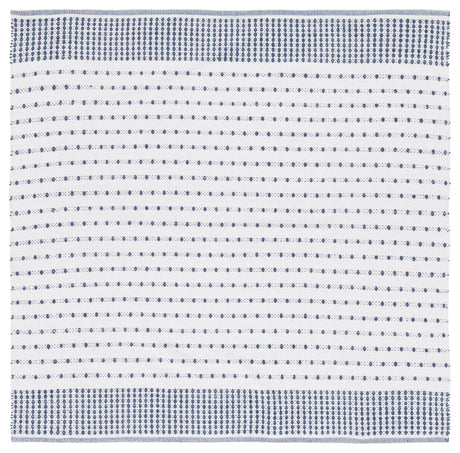 Safavieh Montauk 6'-0" x 6'-0" Rug in Navy / Ivory
