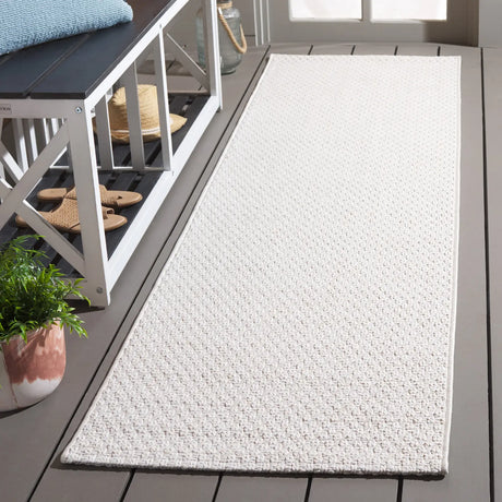 Safavieh Sisal All-Weather 2'-2" x 6'-7" Rug in Ivory