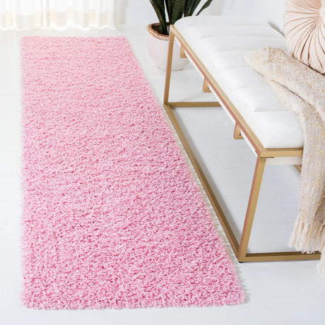 Safavieh Sga-Athens Shag 2'-3" x 8'-0" Rug in Pink