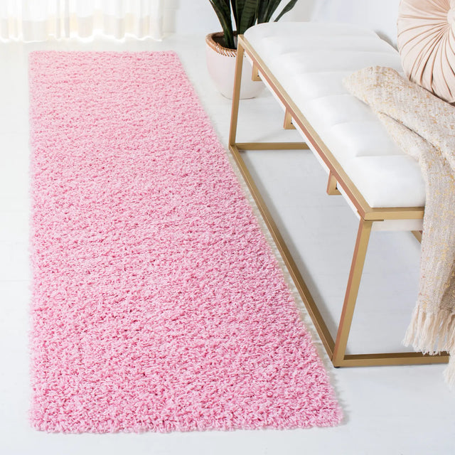 Safavieh Sga-Athens Shag 2'-3" x 8'-0" Rug in Pink