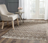 Safavieh Natural Kilim 4'-0" x 6'-0" Rug in Brown / Ivory