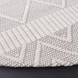 Safavieh Marbella 6'-0" x 6'-0" Rug in Ivory / Beige
