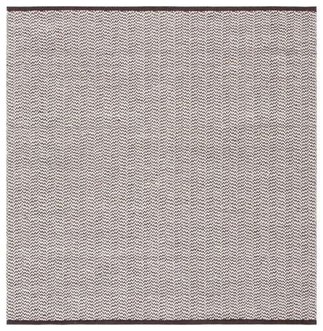 Safavieh Vermont 6'-0" x 6'-0" Rug in Brown / Ivory