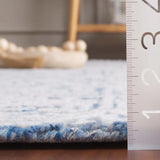 Safavieh Blossom 5'-0" x 8'-0" Rug in Blue / Ivory