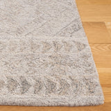 Safavieh Abstract 4'-0" x 6'-0" Rug in Grey / Beige