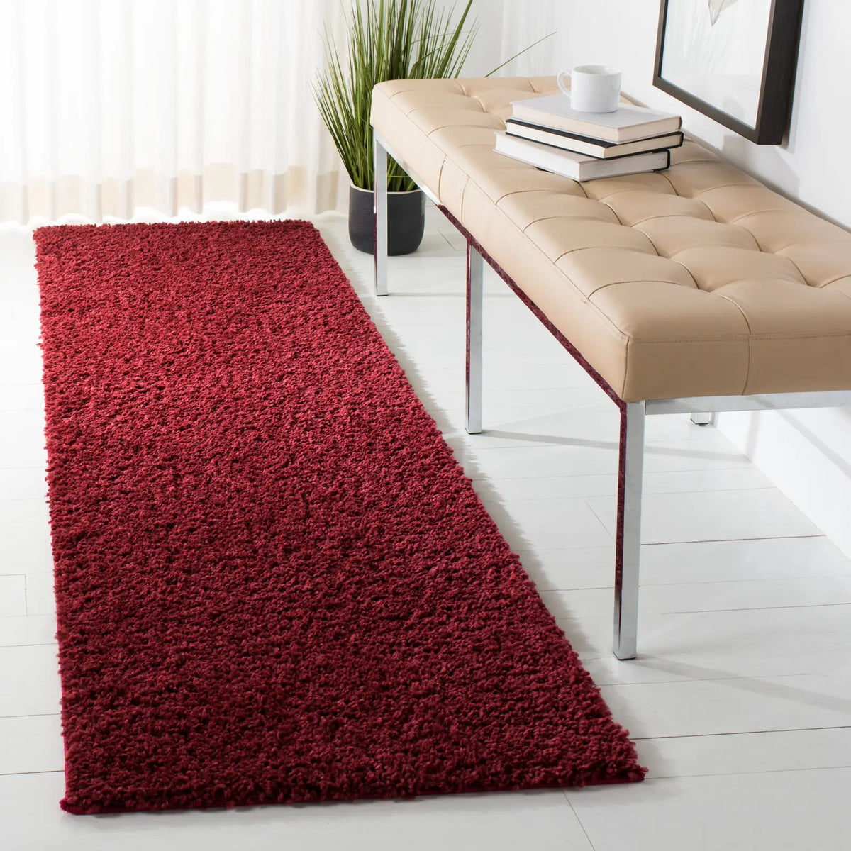 Safavieh August Shag 900 2'-3" x 10'-0" Rug in Burgundy