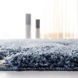 Safavieh Florida Shag 5'-3" x 7'-6" Rug in Light Blue / Cream