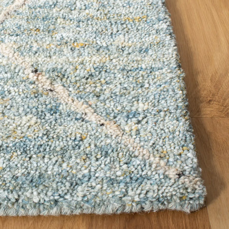 Safavieh Himalaya 5'-0" x 8'-0" Rug in Blue