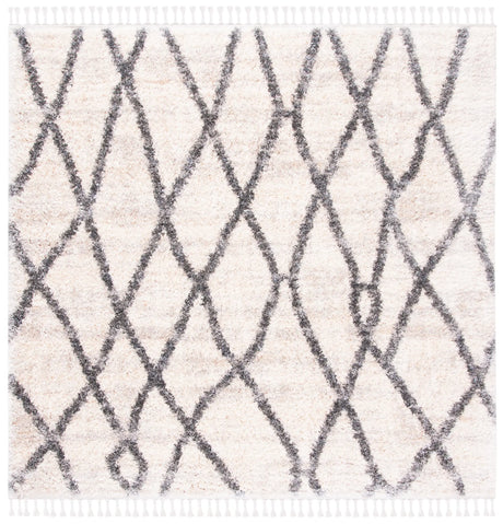 Safavieh Berber Fringe Shag 6'-7" x 6'-7" Rug in Creme / Black