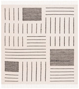 Safavieh Kilim 6'-0" x 6'-0" Rug in Ivory / Black