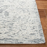 Safavieh Metro 4'-0" x 6'-0" Rug in Natural / Grey
