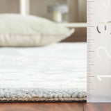 Safavieh Ebony 4'-0" x 6'-0" Rug in Ivory / Grey