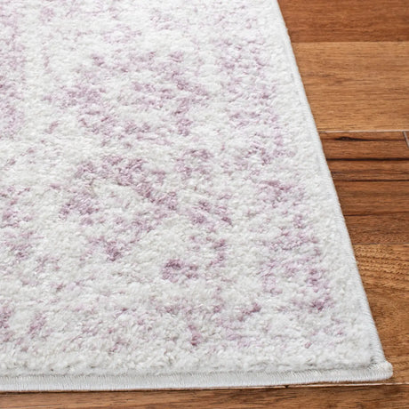 Safavieh Adirondack 4'-0" x 6'-0" Rug in Ivory / Lavander