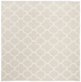 Safavieh Montauk 6'-0" x 6'-0" Rug in Beige / Ivory