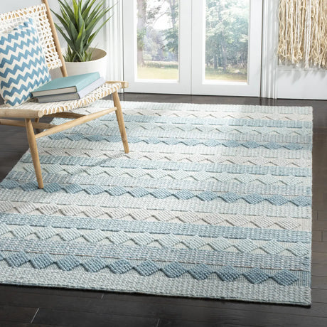 Safavieh Natura 5'-0" x 8'-0" Rug in Blue / Ivory