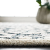 Safavieh Metro 4'-0" x 6'-0" Rug in Black / Ivory
