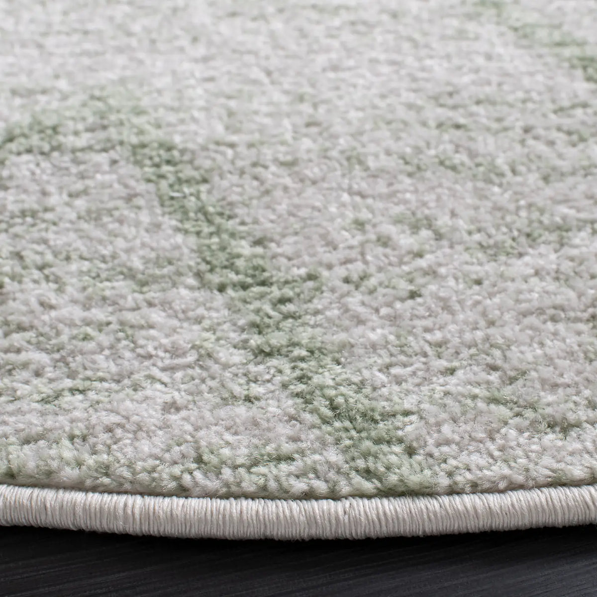 Safavieh Adirondack 6'-0" x 6'-0" Rug in Ivory / Sage