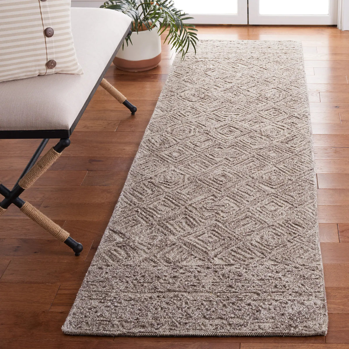 Safavieh Textual 2'-3" x 9'-0" Rug in Brown