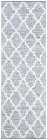 Safavieh Montauk 2'-3" x 7'-0" Rug in Mint / Ivory