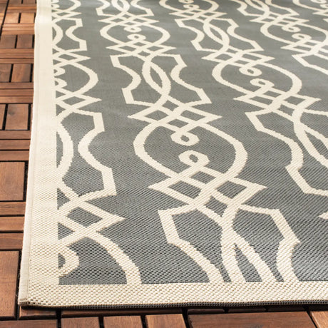 Safavieh Martha Stewart 5'-3" x 7'-7" Rug in Cement
