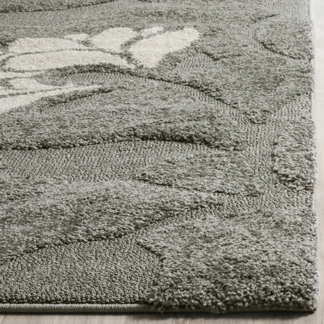 Safavieh Florida Shag 5'-3" x 7'-6" Rug in Grey / Beige