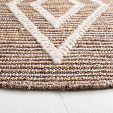 Safavieh Natural Fiber 6'-0" x 6'-0" Rug in Natural / Ivory