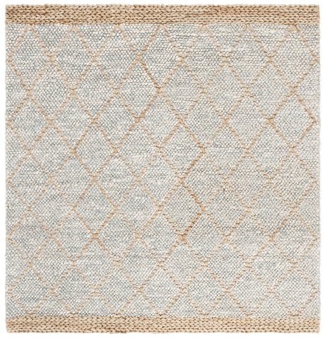 Safavieh Natural Fiber 6'-0" x 6'-0" Rug in Grey / Bleach