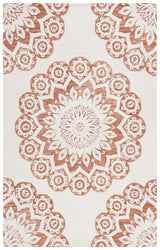 Safavieh Blossom 4'-0" x 6'-0" Rug in Ivory / Pink