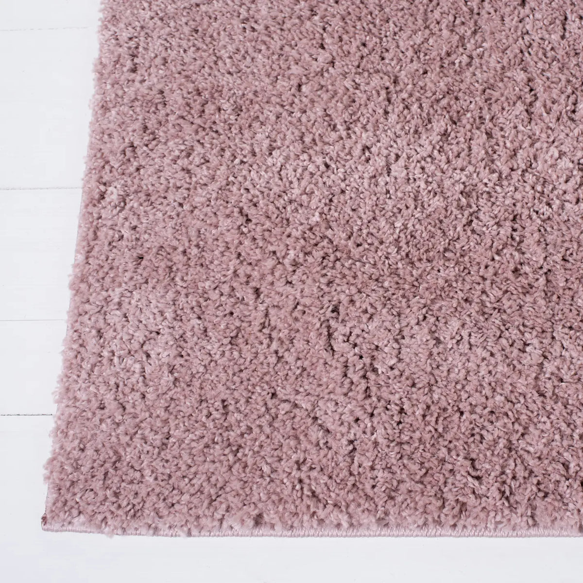 Safavieh August Shag 500 4'-0" x 6'-0" Rug in Pink