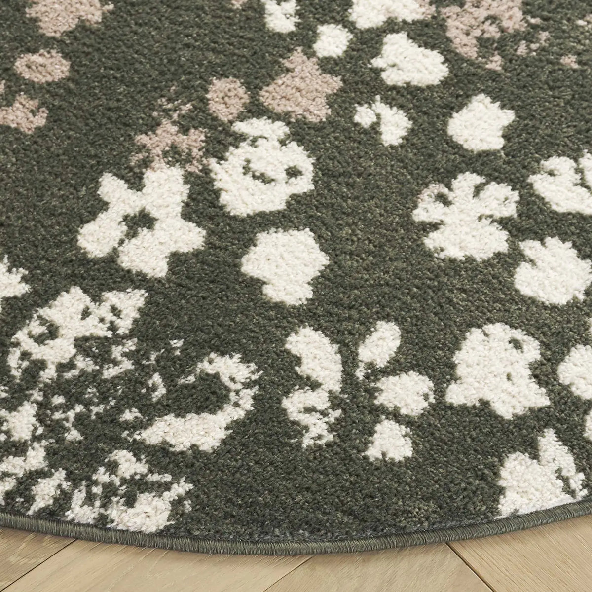 Safavieh Adirondack 6'-0" x 6'-0" Rug in Dark Green / Ivory