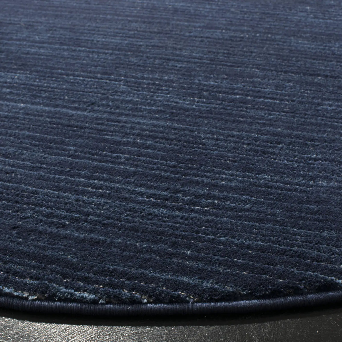 Safavieh Vision 5'-0" x 5'-0" Rug in Navy