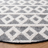 Safavieh Natura 6'-0" x 6'-0" Rug in Ivory / Black