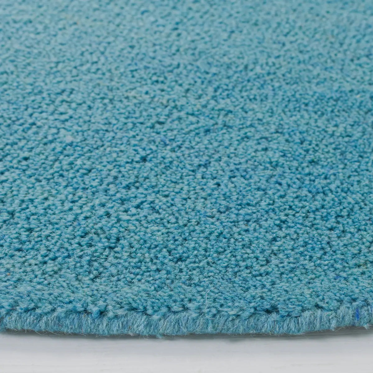 Safavieh Himalaya 6'-0" x 6'-0" Rug in Turquoise