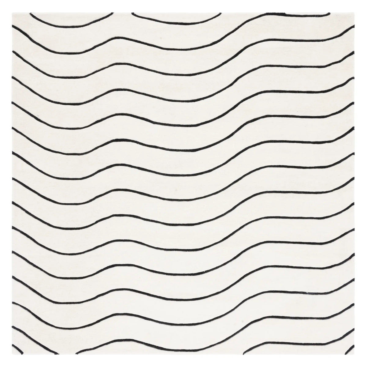 Safavieh Fifth Avenue 7'-0" x 7'-0" Rug in Ivory / Black