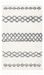 Safavieh Casablanca 4'-0" x 6'-0" Rug in Ivory / Dark Grey